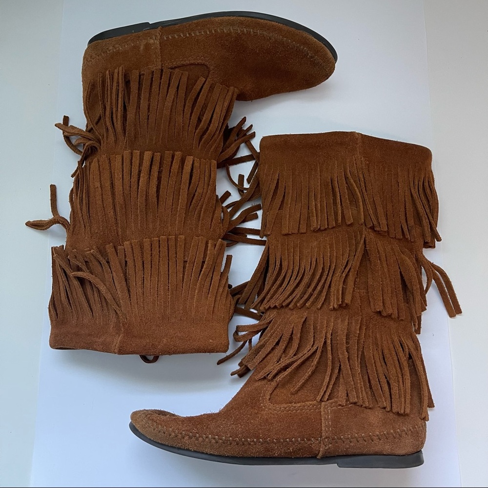 Minnetonka | 3-Layer Fringe Boots